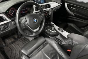 BMW 3-SARJA esikatselu 8