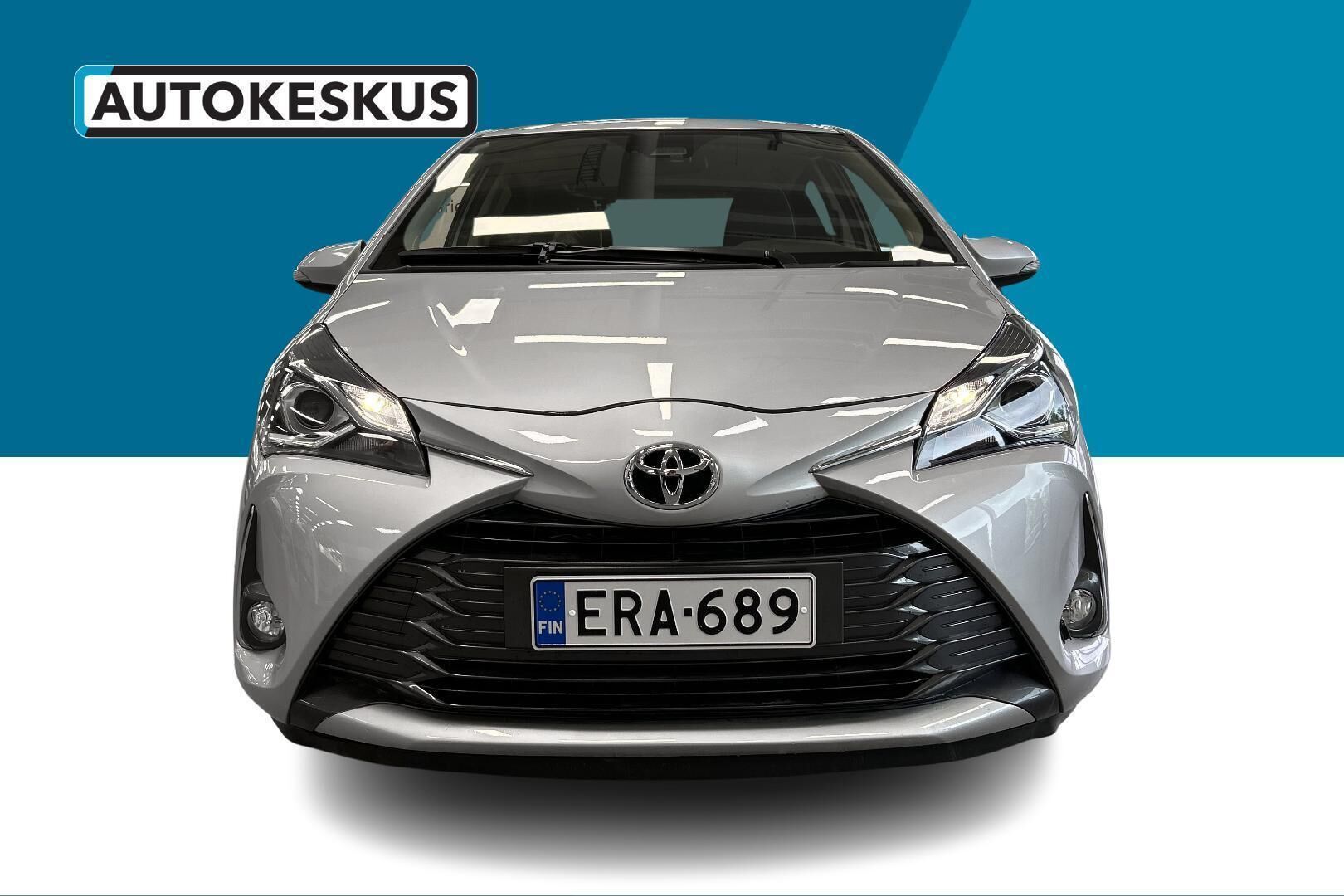 Toyota Yaris iso kuva 2
