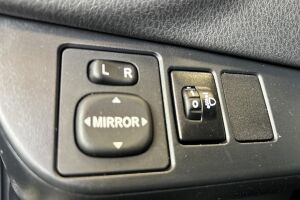 Toyota Yaris esikatselu 27