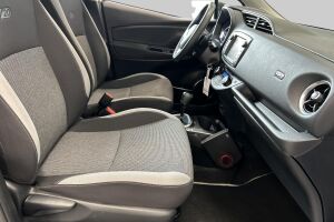 Toyota Yaris esikatselu 32
