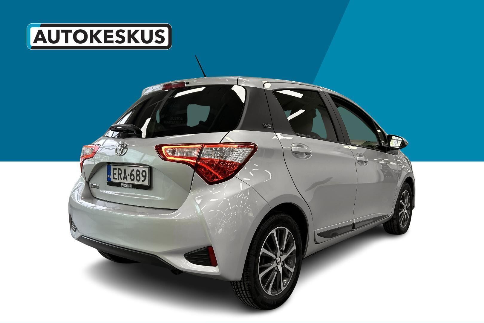 Toyota Yaris iso kuva 5