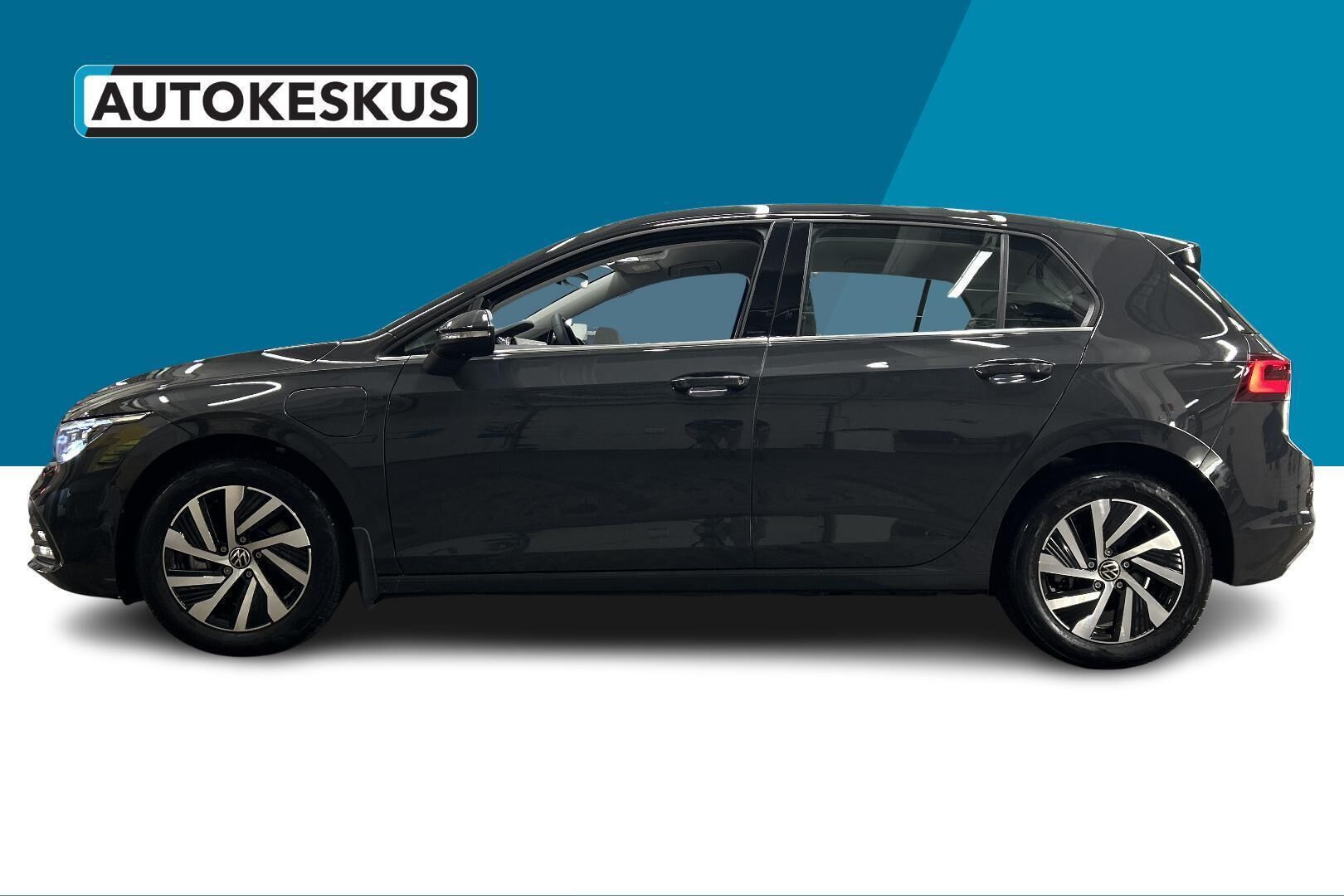 Volkswagen Golf iso kuva 8