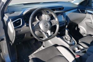 Nissan Qashqai esikatselu 2