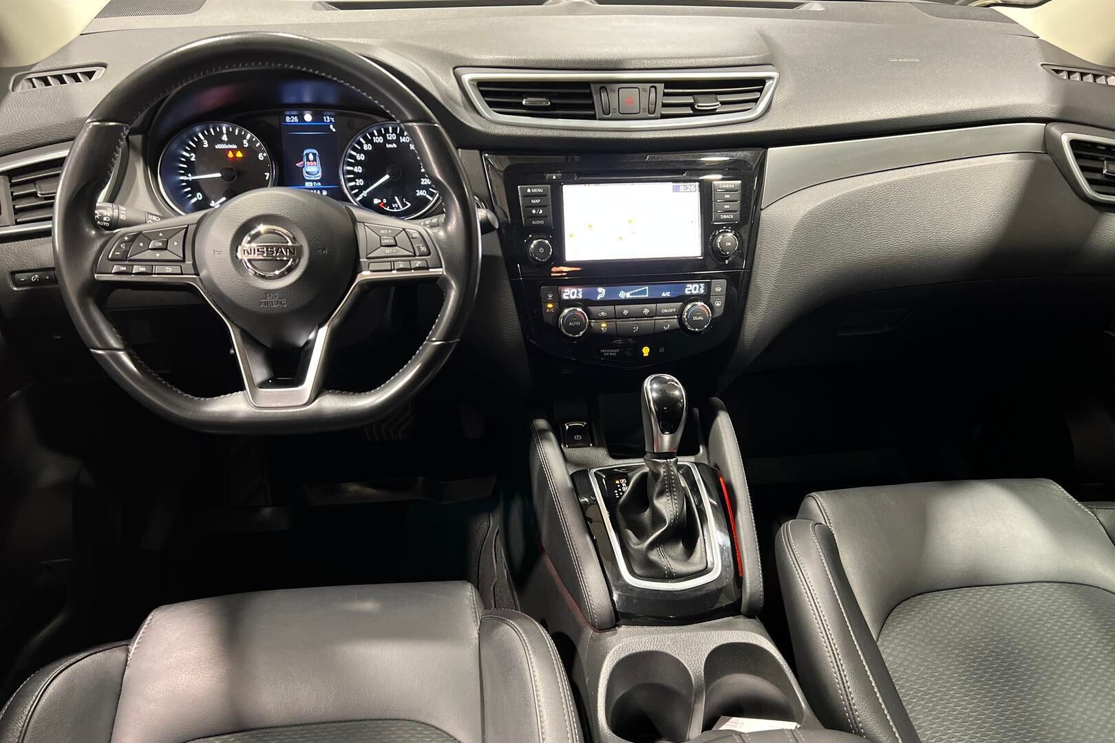 Nissan Qashqai iso kuva 11