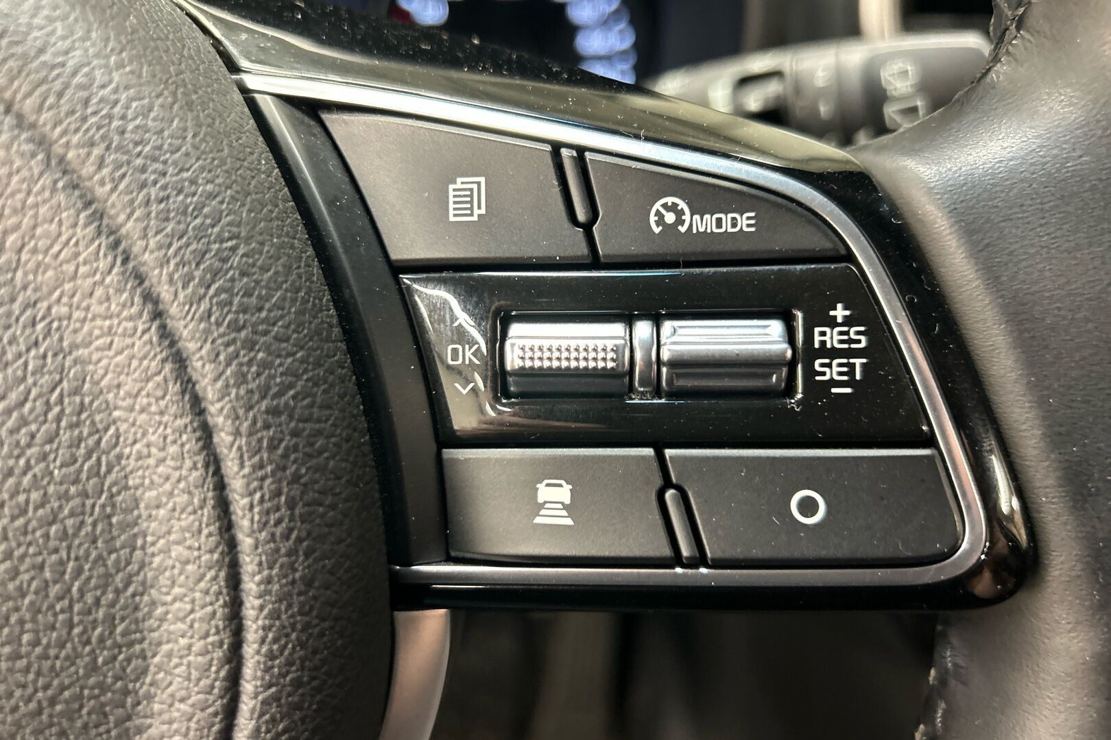Kia Sportage iso kuva 14