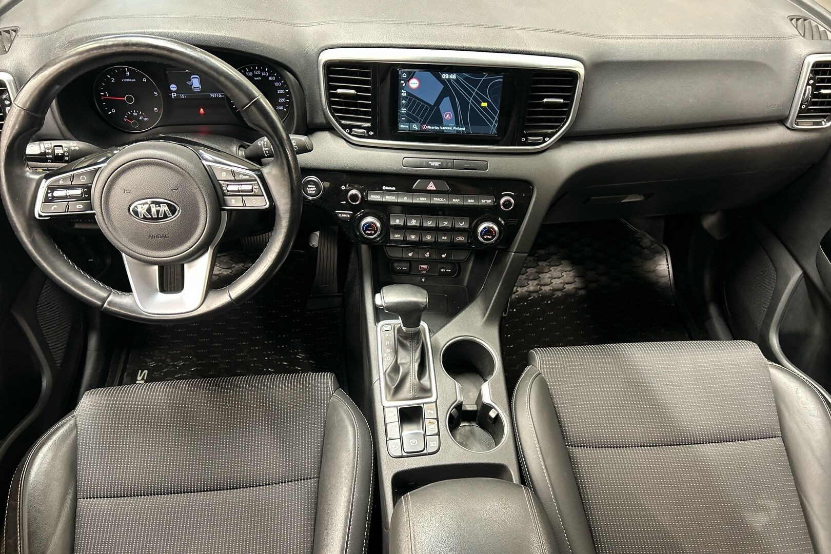 Kia Sportage iso kuva 6