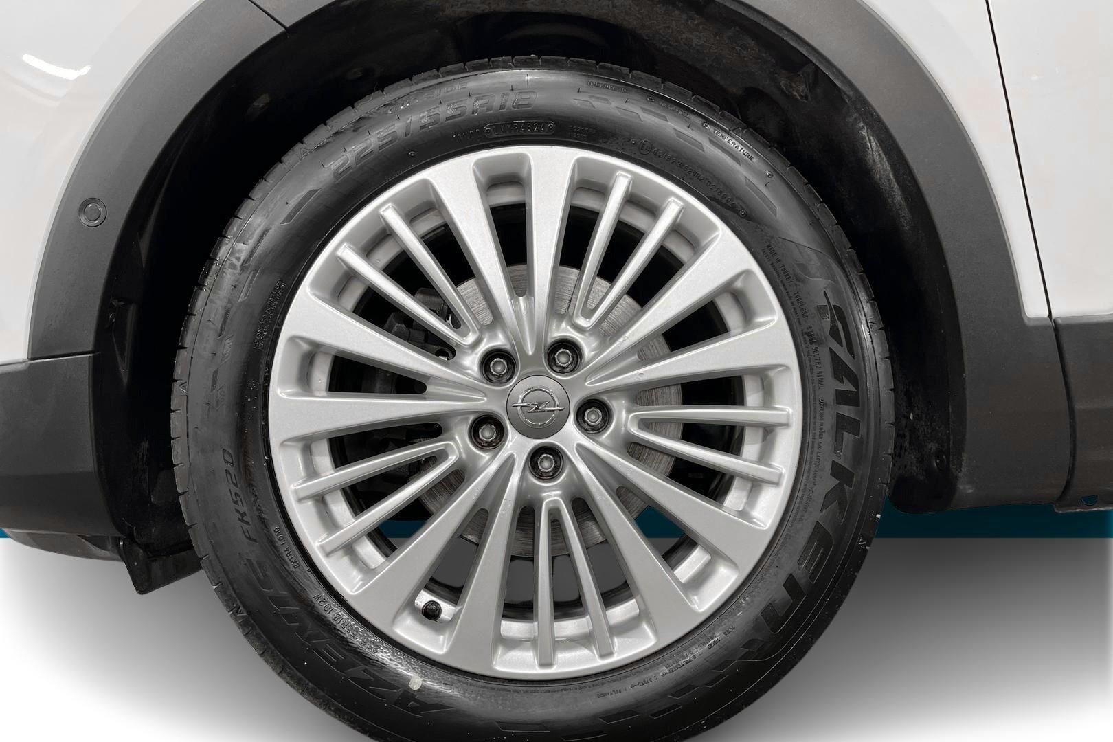 Opel Grandland X iso kuva 11