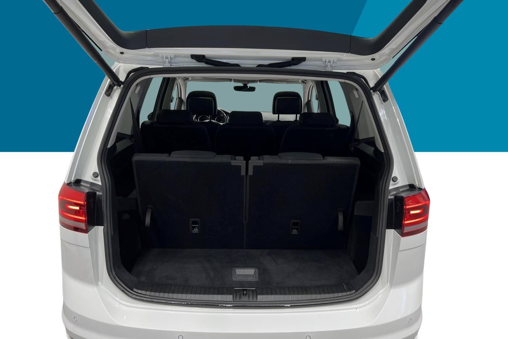 Volkswagen Touran iso kuva 10