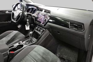 Volkswagen Touran esikatselu 4