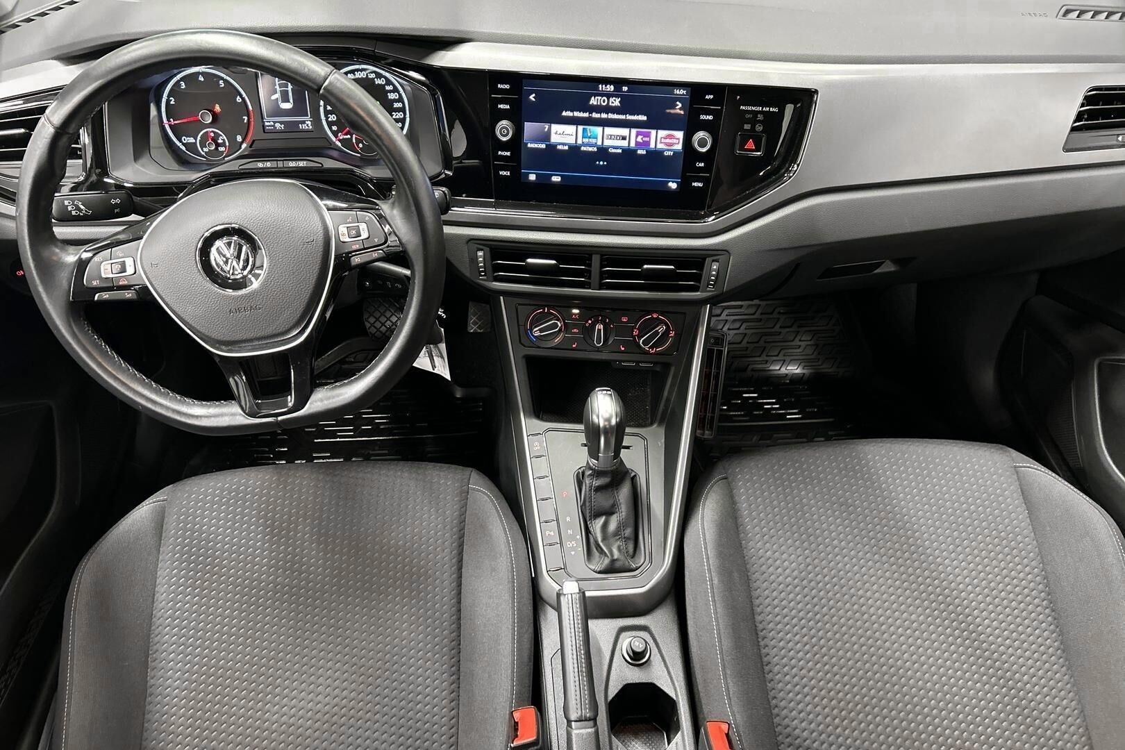 Volkswagen Polo iso kuva 10