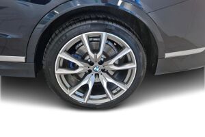 BMW X7 esikatselu 11