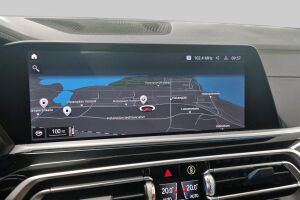 BMW X7 esikatselu 13