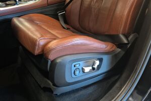 BMW X7 esikatselu 21