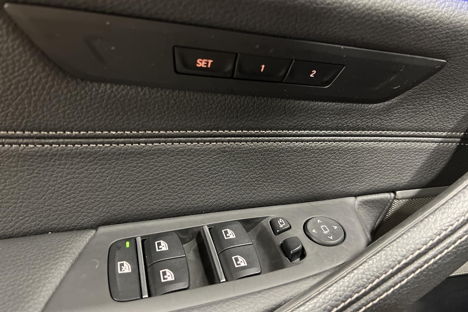 BMW 5-sarja iso kuva 14