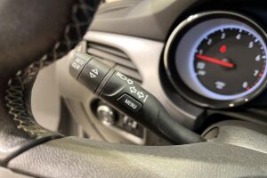 Opel Astra esikatselu 21