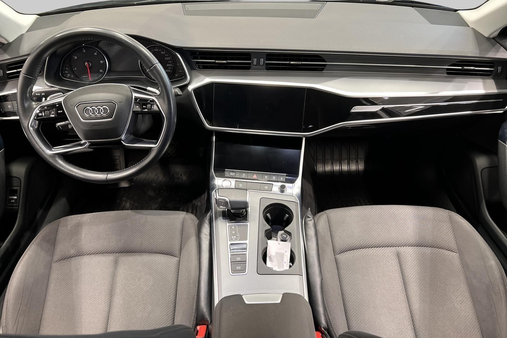 Audi A6 iso kuva 11