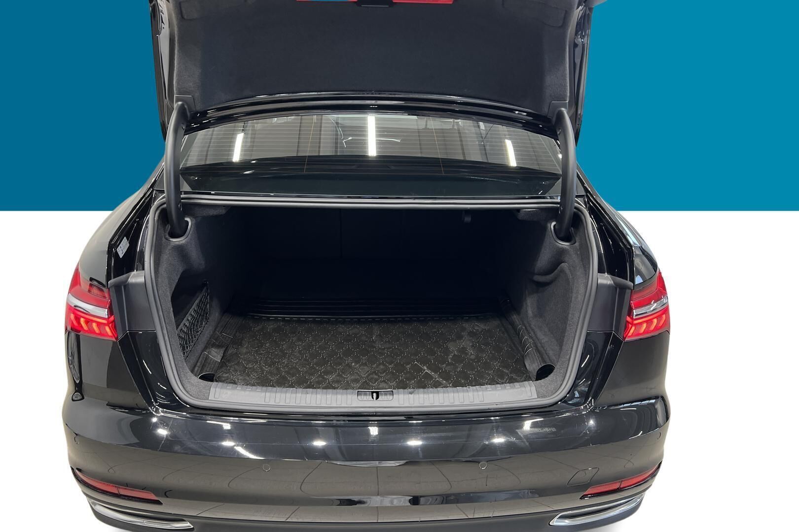 Audi A6 iso kuva 12