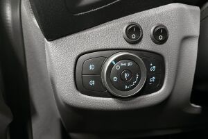 Ford Transit Connect esikatselu 18