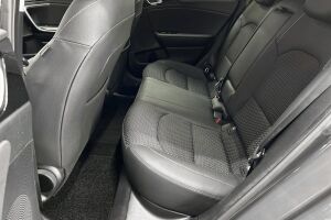 Kia Ceed esikatselu 10