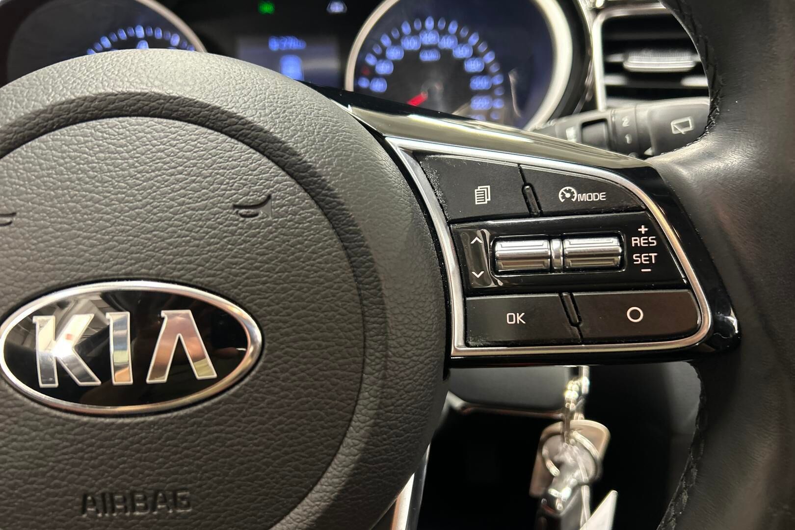 Kia Ceed iso kuva 17