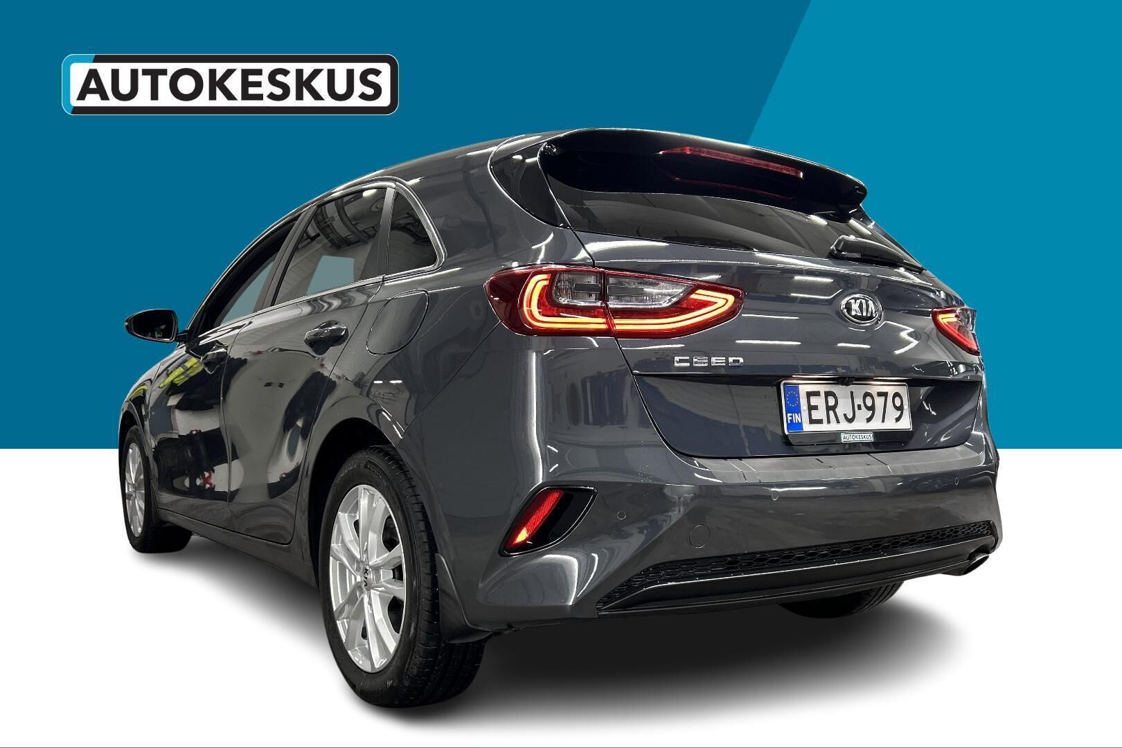 Kia Ceed iso kuva 7