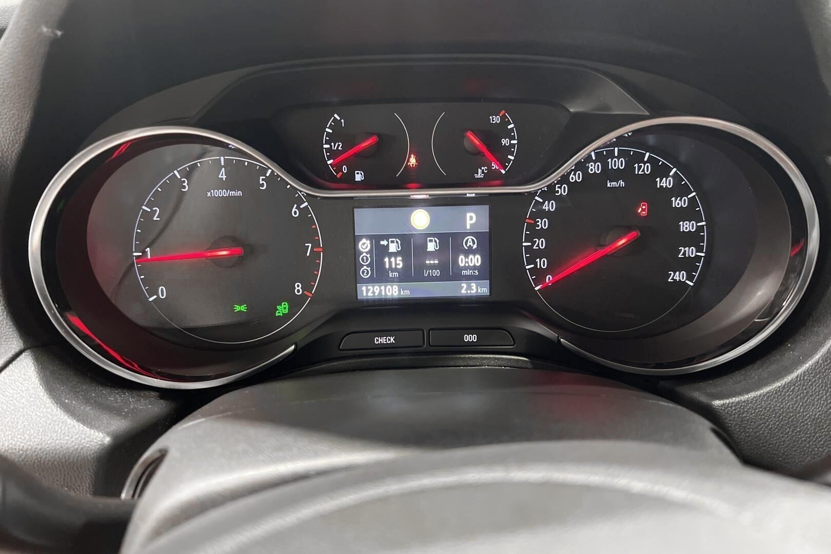 Opel Grandland X iso kuva 7