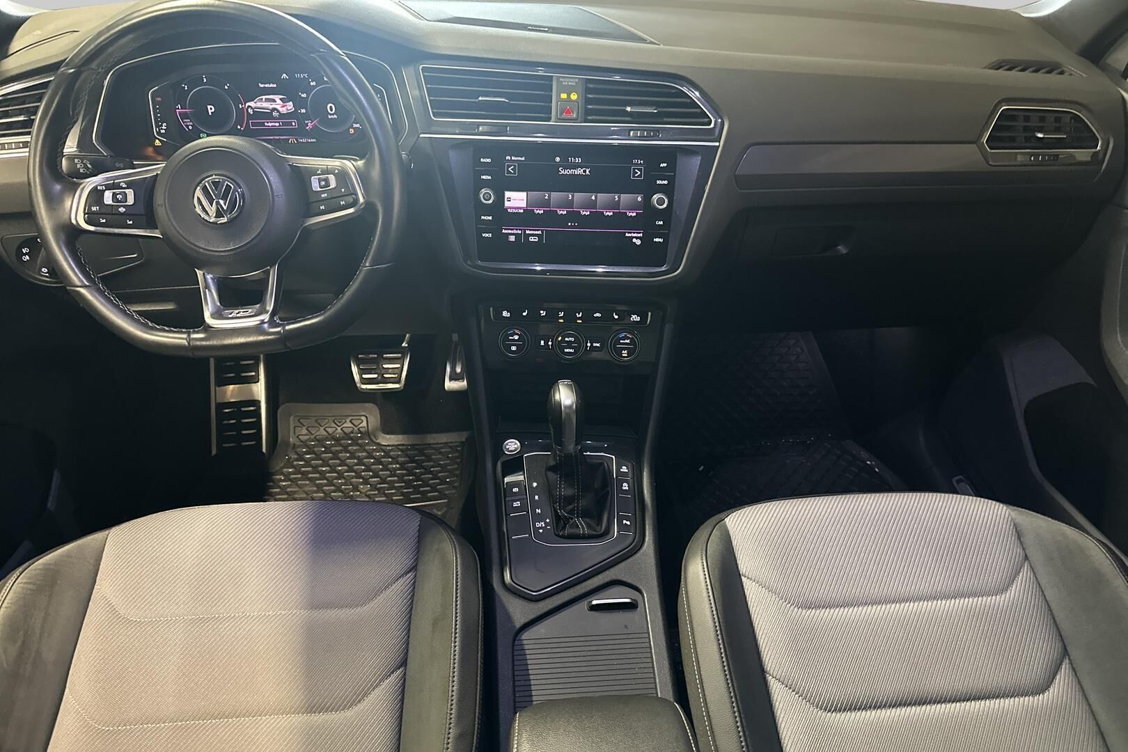 Volkswagen Tiguan iso kuva 23