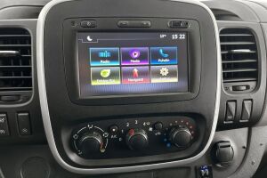 Nissan NV300 esikatselu 12