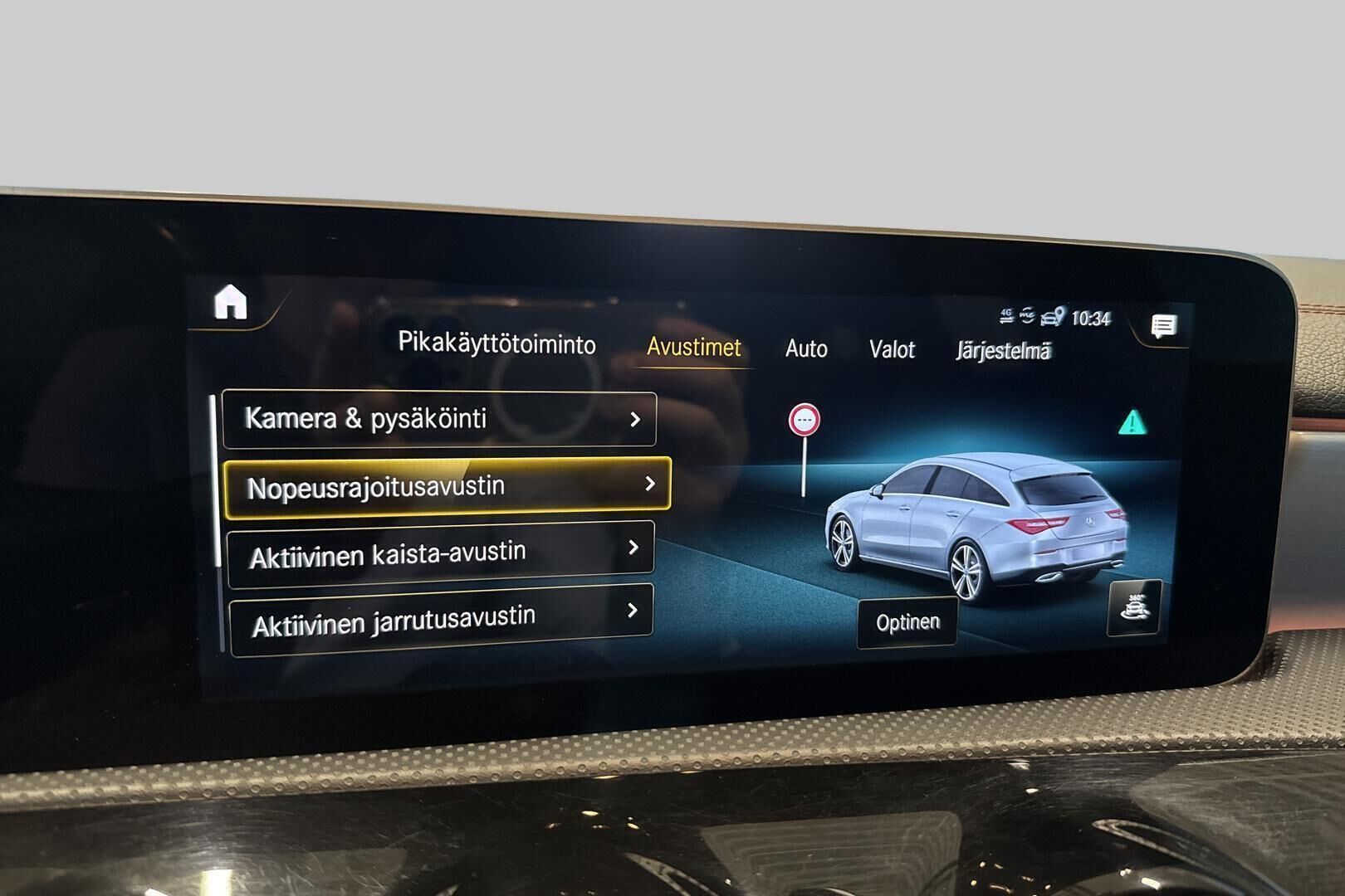 Mercedes-Benz CLA iso kuva 16