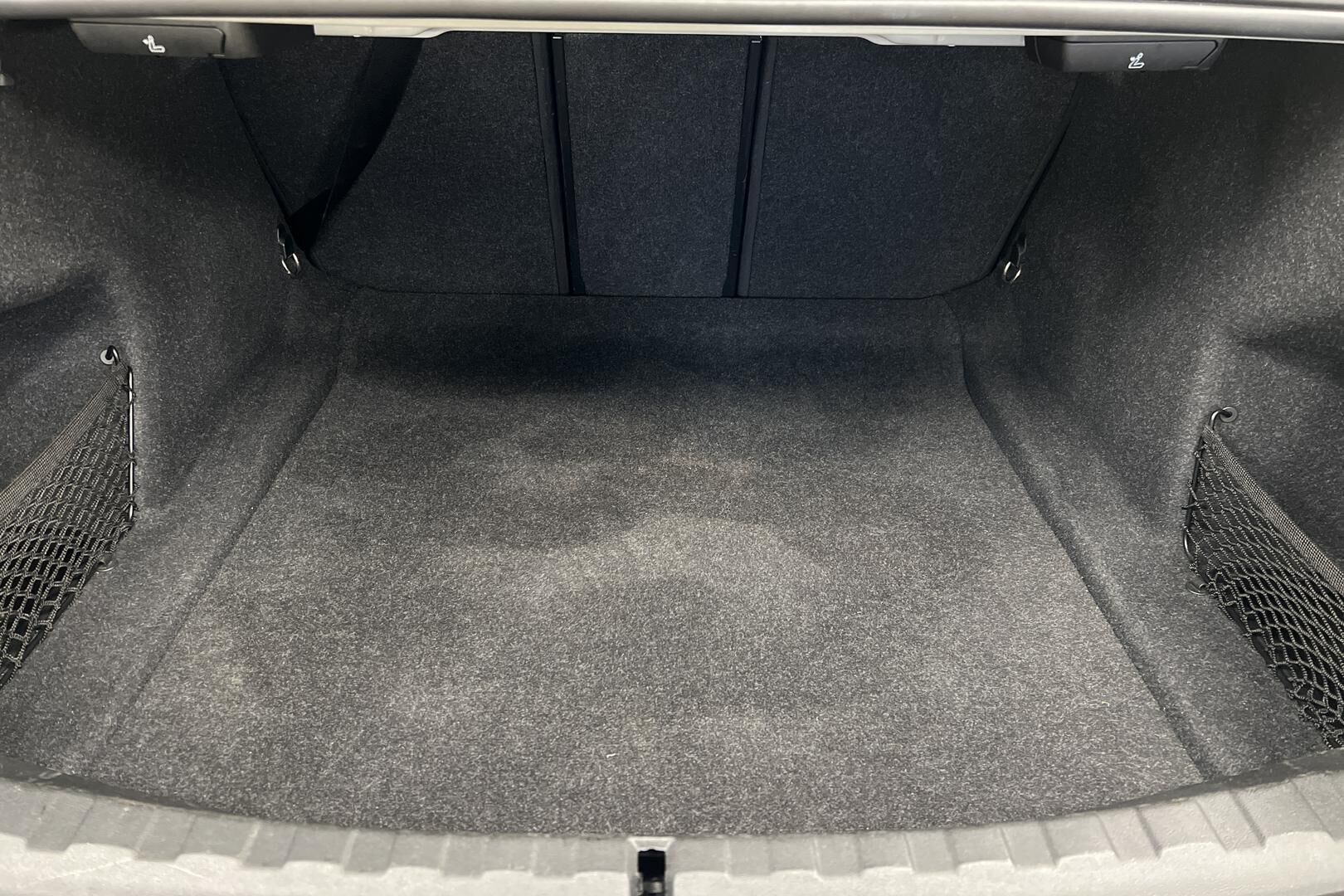 BMW 3-sarja iso kuva 12