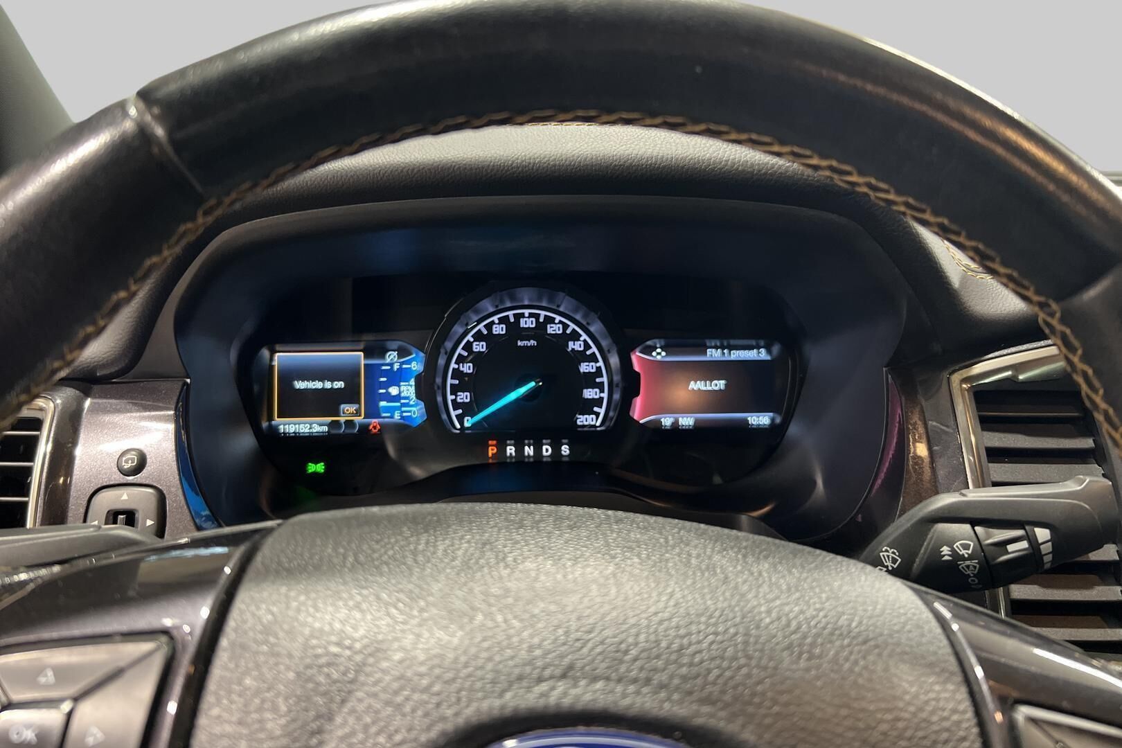 Ford Ranger iso kuva 11