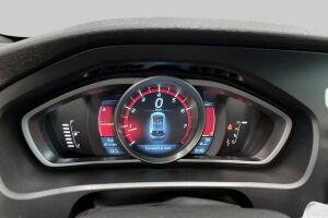 Volvo V40 esikatselu 14