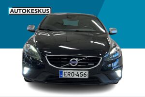 Volvo V40 esikatselu 2