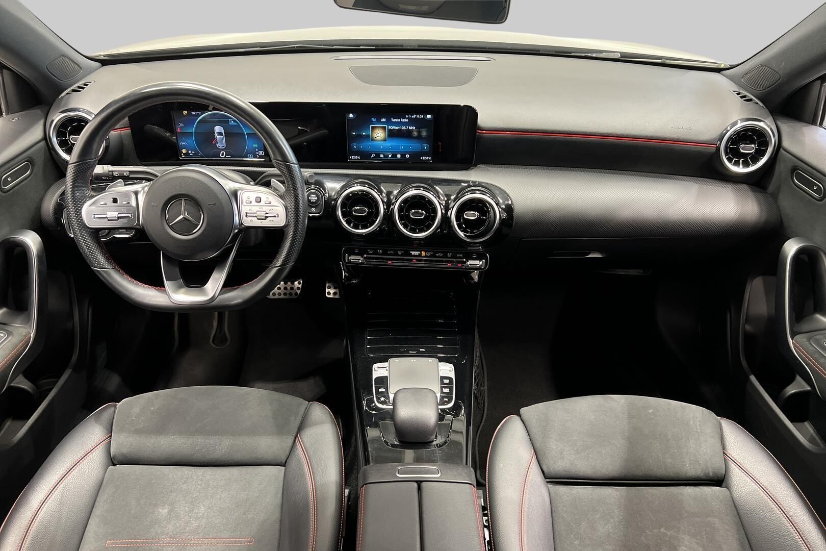 Mercedes-Benz A iso kuva 25
