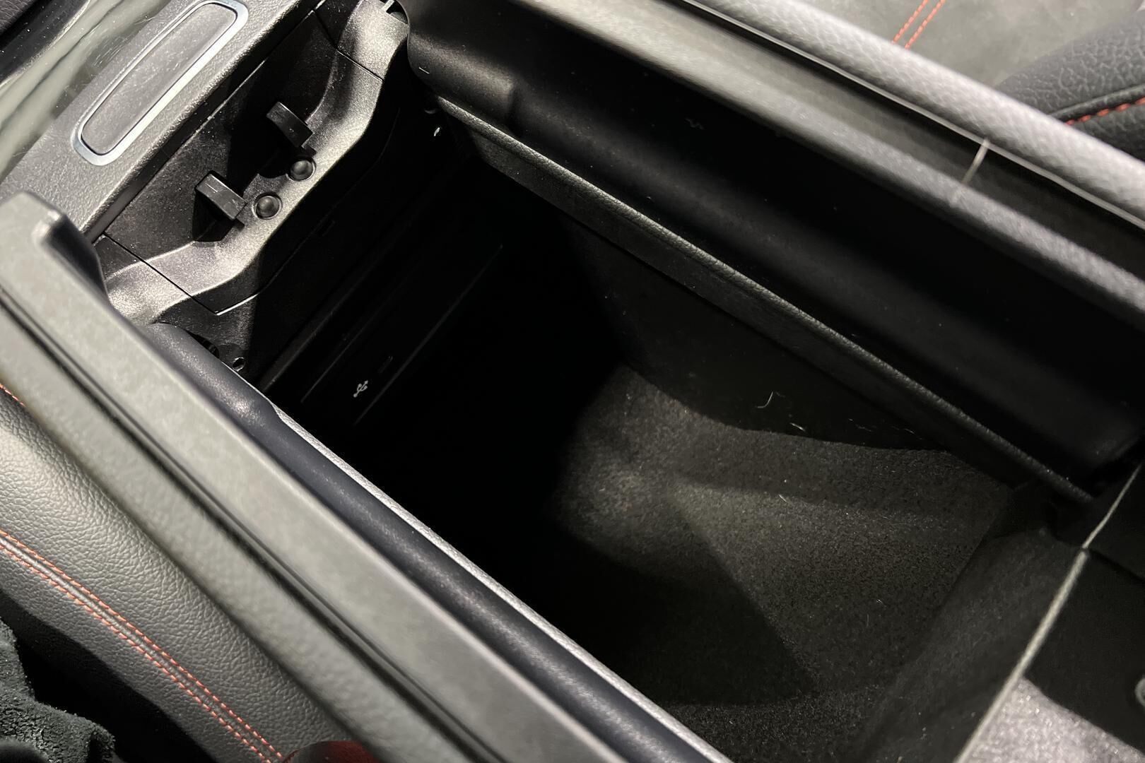 Mercedes-Benz A iso kuva 14