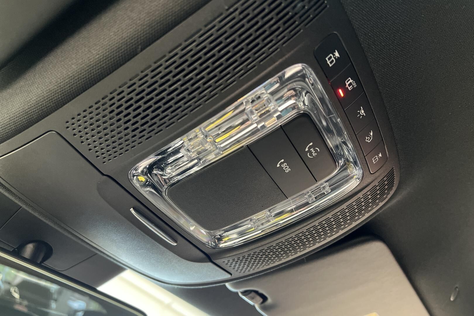 Mercedes-Benz A iso kuva 15