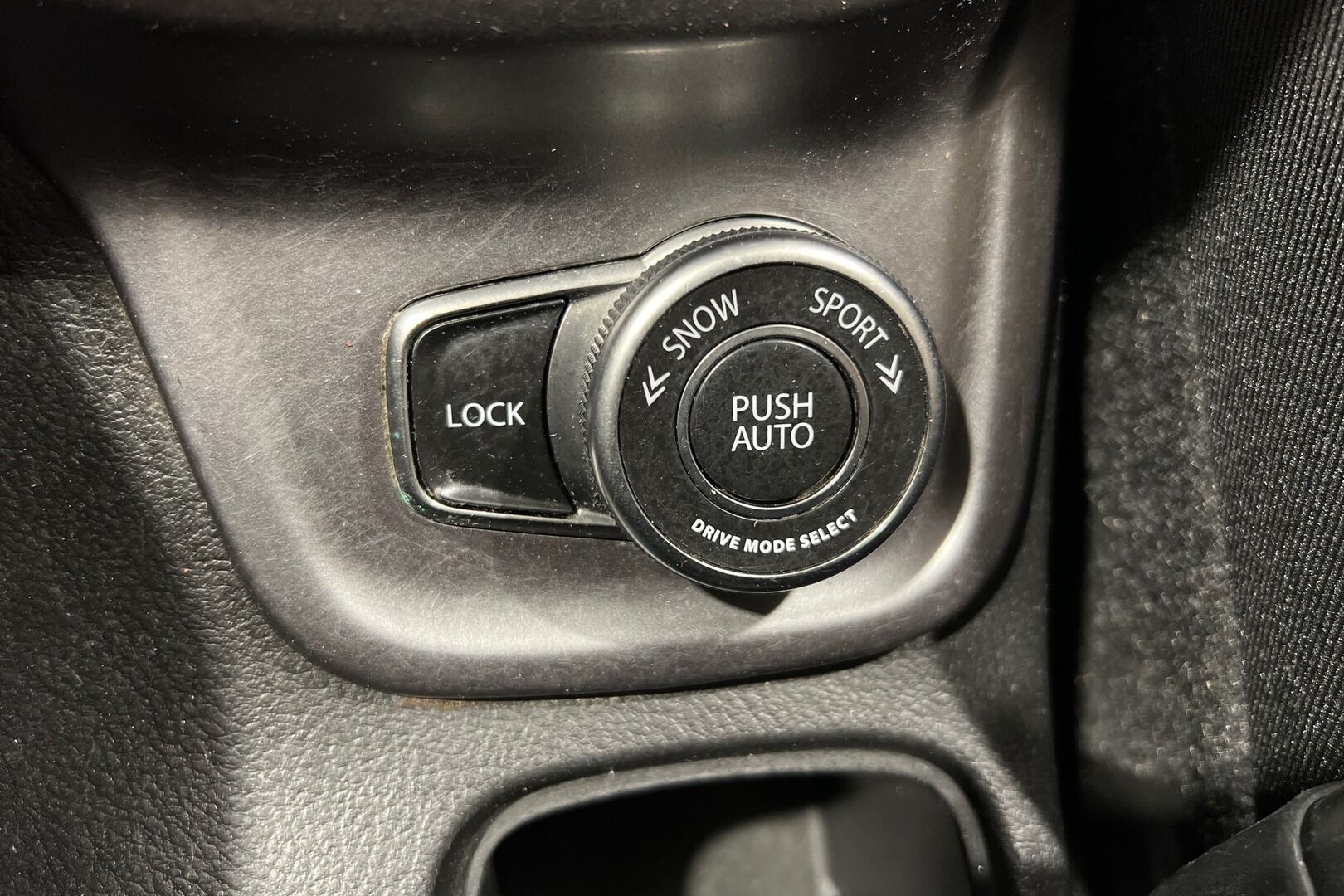 Suzuki Vitara iso kuva 15