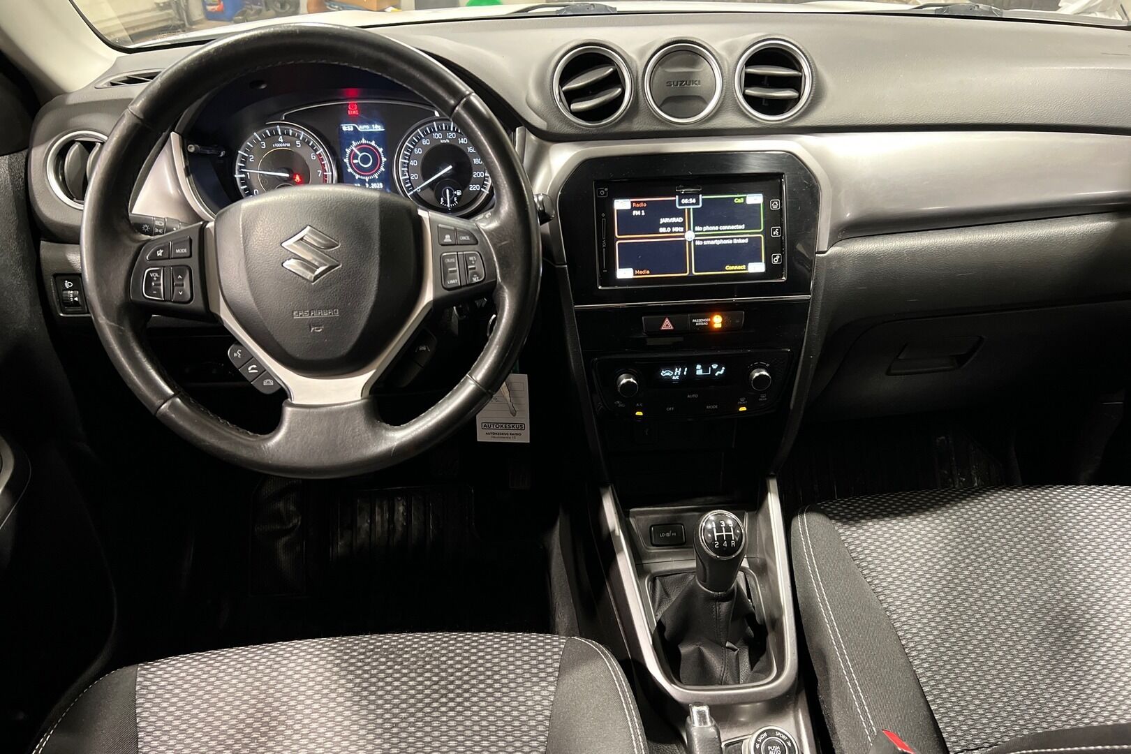 Suzuki Vitara iso kuva 7