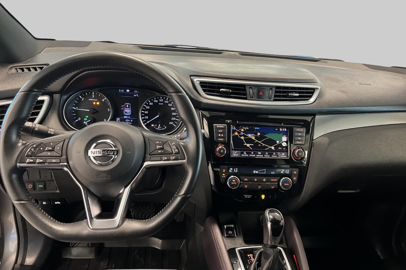 Nissan Qashqai iso kuva 11