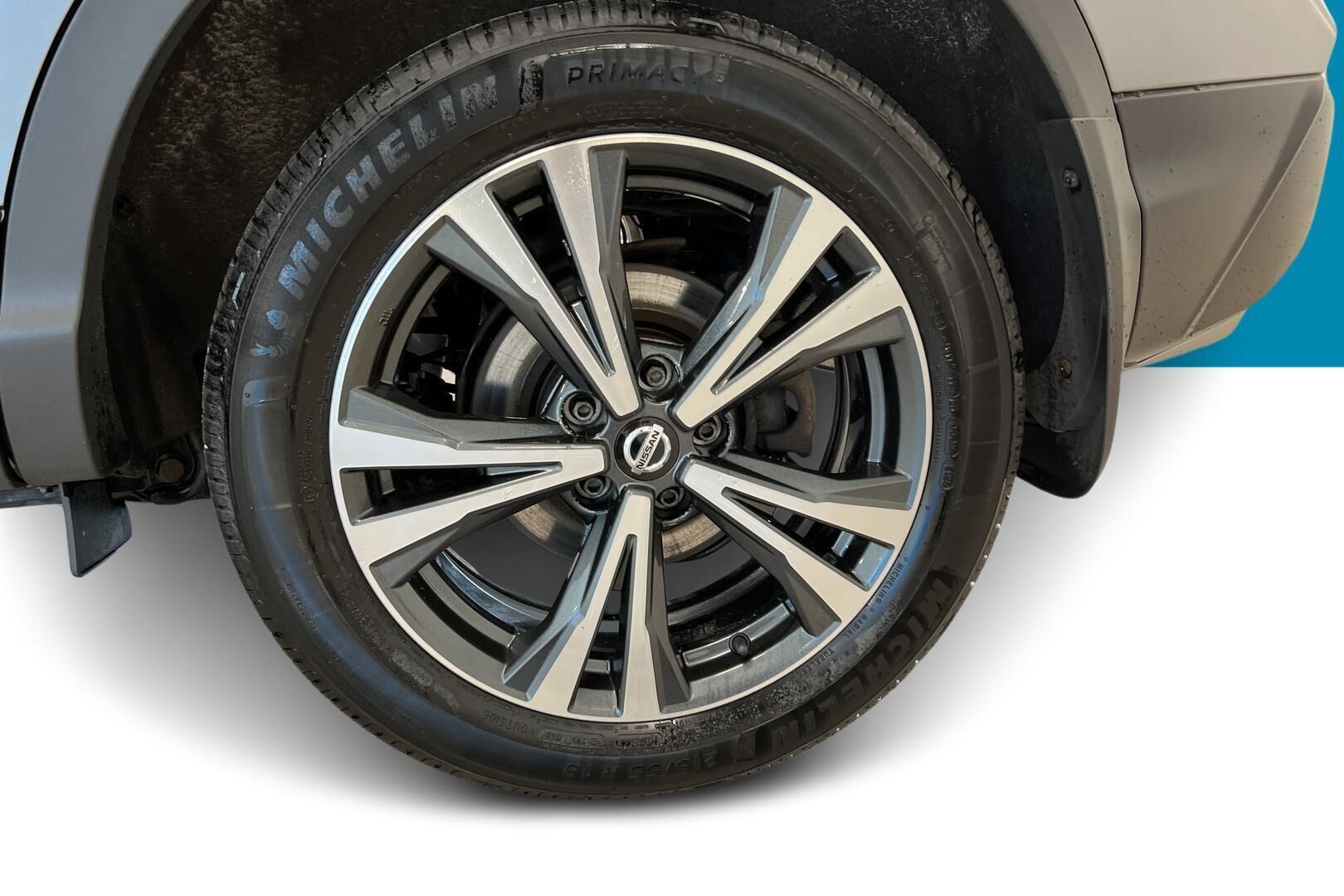 Nissan Qashqai iso kuva 13