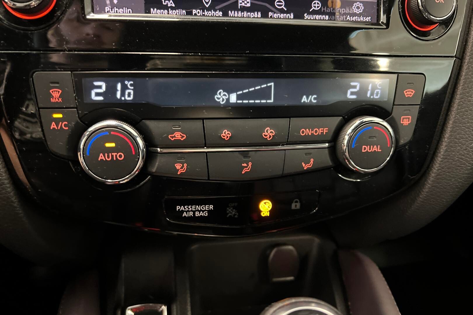 Nissan Qashqai iso kuva 16