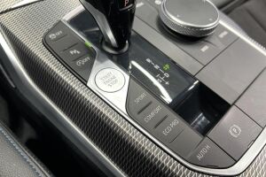 BMW 3-SARJA esikatselu 22
