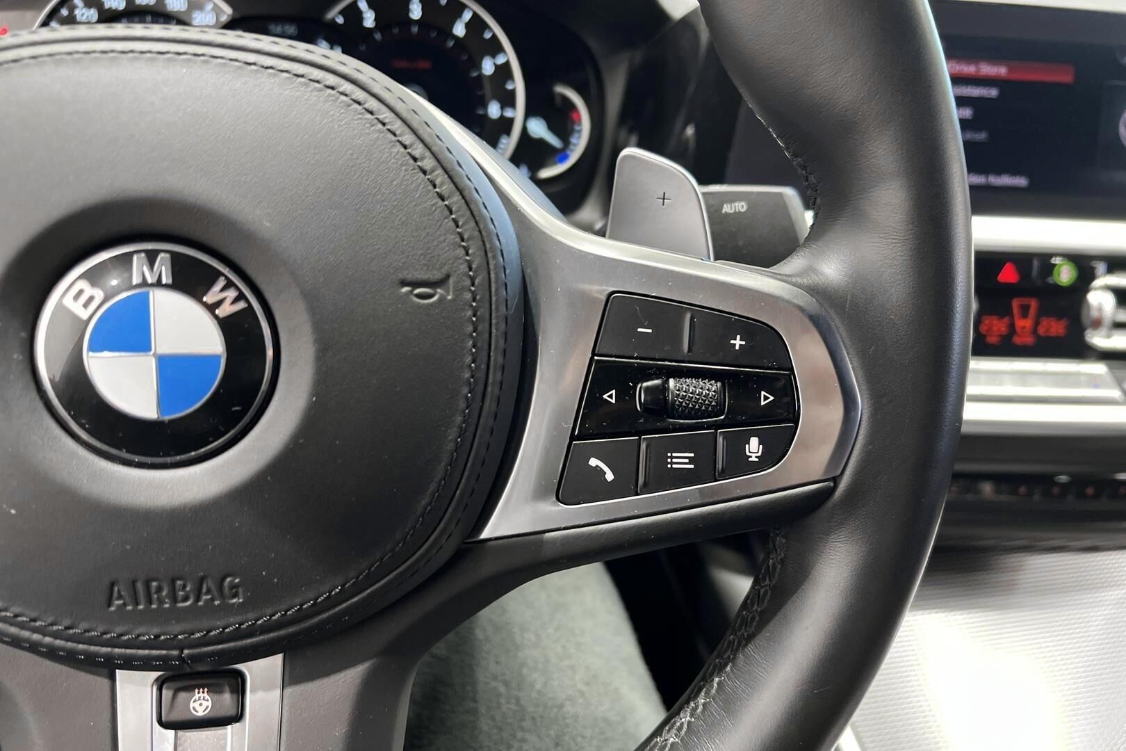BMW 3-SARJA iso kuva 26