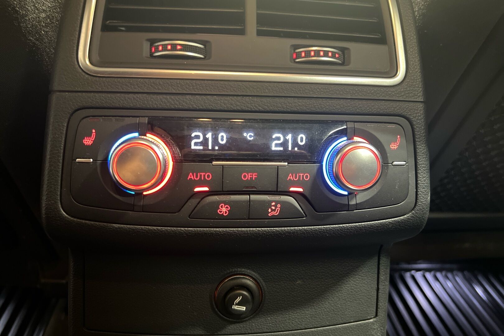 Audi A6 iso kuva 8