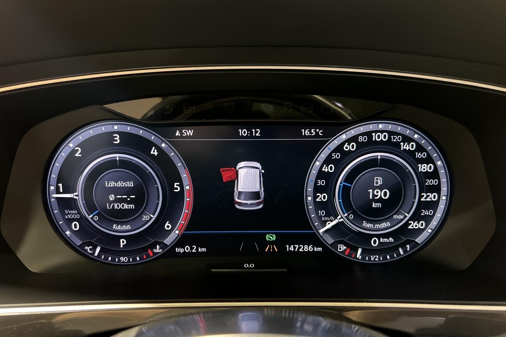 Volkswagen Tiguan iso kuva 14