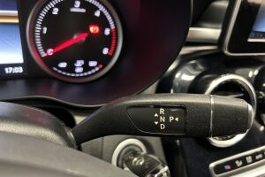 Mercedes-Benz C esikatselu 23