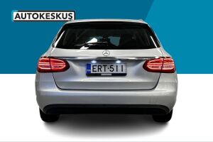 Mercedes-Benz C esikatselu 6