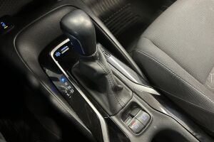 Toyota Corolla esikatselu 18