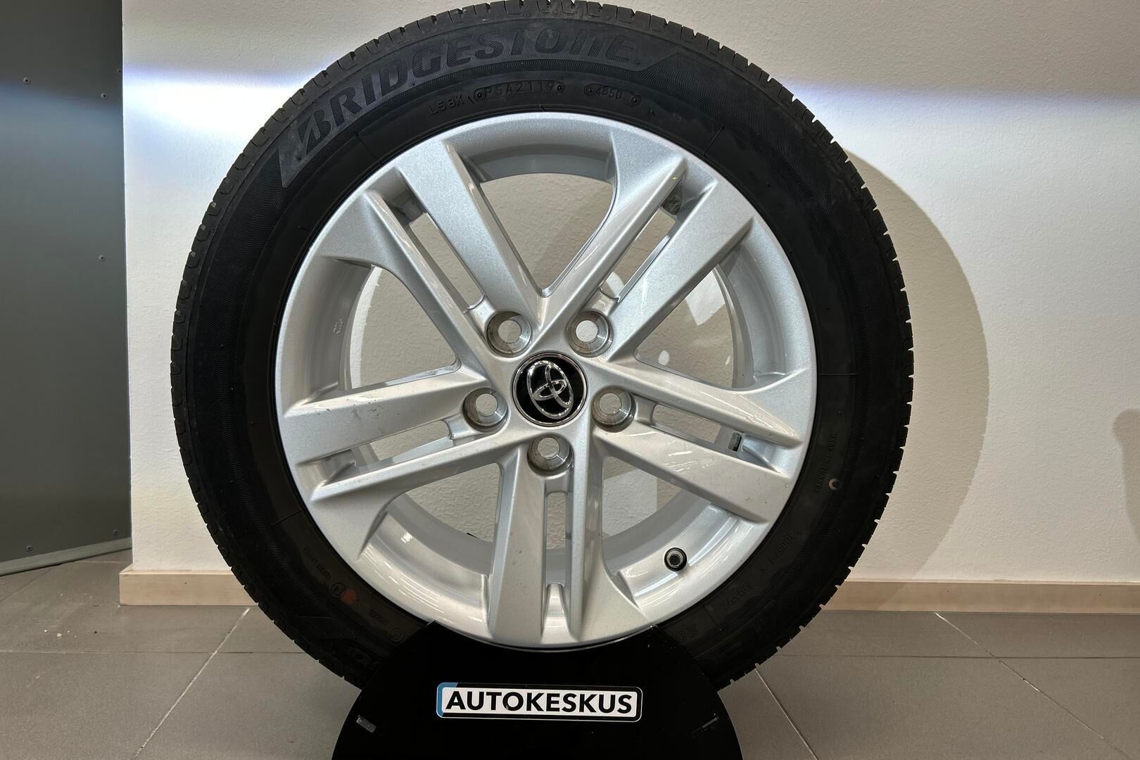 Toyota Corolla iso kuva 26