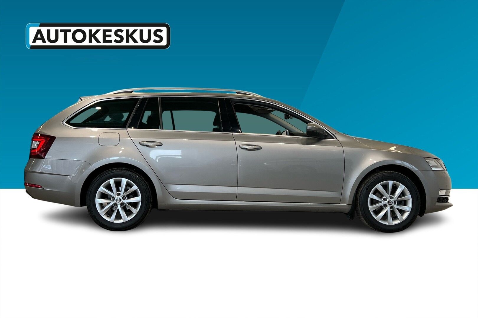 Skoda Octavia iso kuva 38
